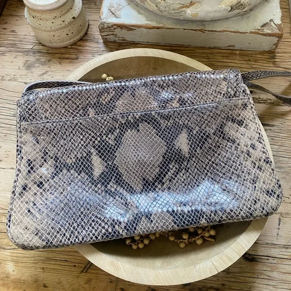 Authentic Tory Burch Python Print Leather Crossbody Handbag - Picture 12 of 16